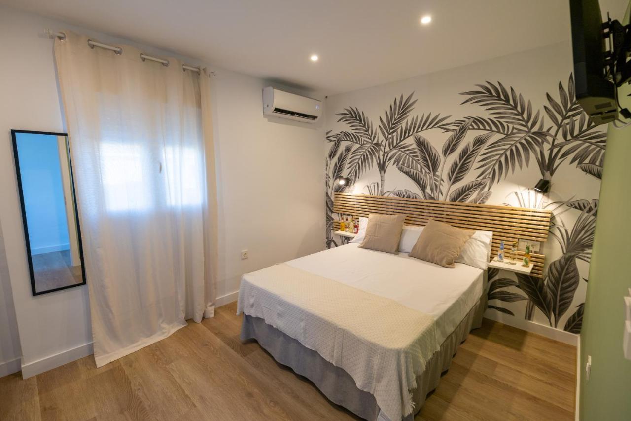 Hostal Royal Bliss Punta Umbría Extérieur photo